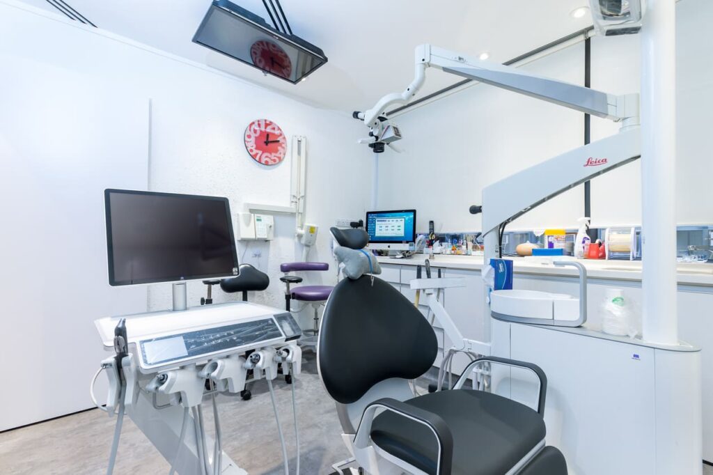 Central Dental Clinic Dentist Recommended 中環牙醫診所 牙醫推薦